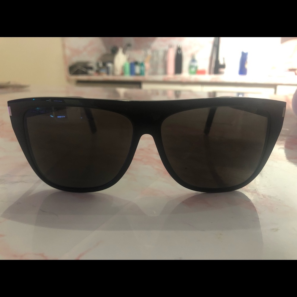 Saint Laurent Oversized Sunglasses (Black)